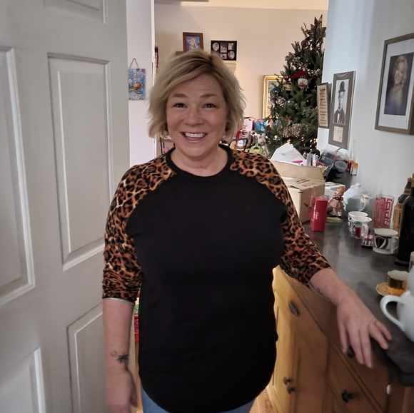 A little bit of everything - Picture 3 of 4